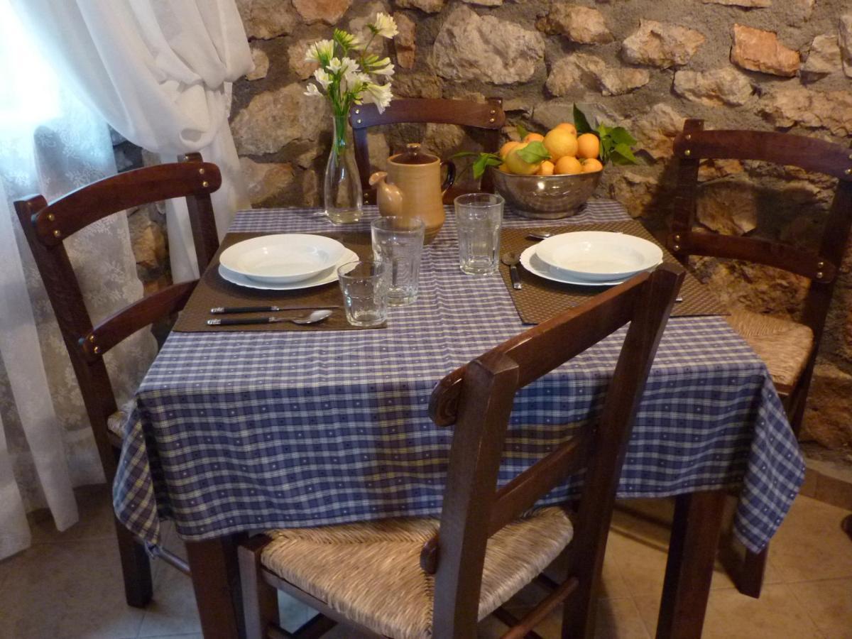 Big Blue Gytheio Traditional Stone Built Residence "Απέραντο Γαλάζιο" Πετρόκτιστη Κατοικία Zewnętrze zdjęcie